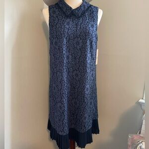 Elegant Blue Lace Sleeveless Dress